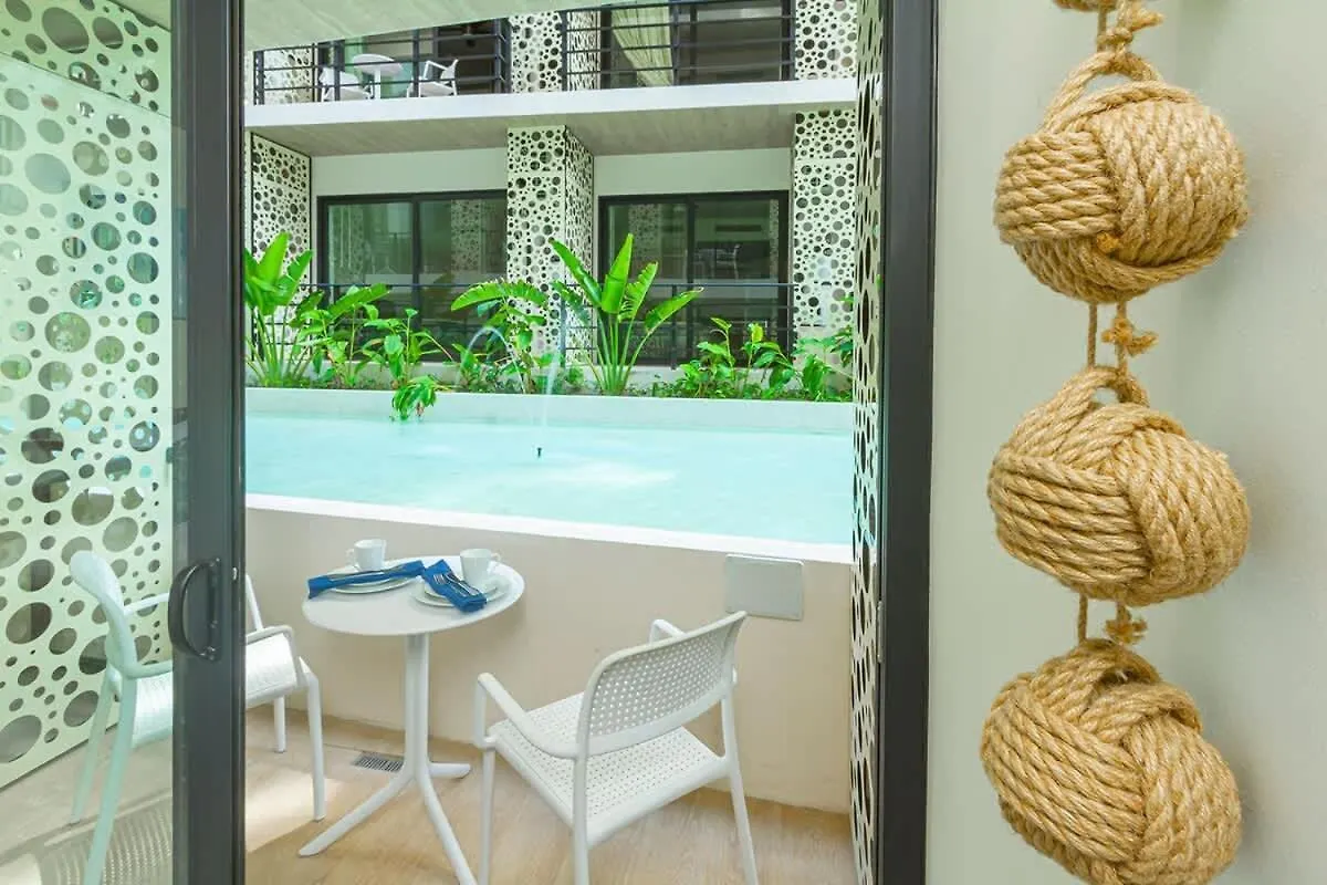 The Boat 2 Blocks From The Sea And 5Th Ave 200 Mb Villa Playa del Carmen Feriehus