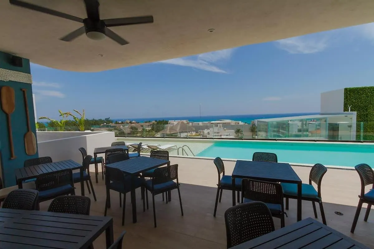 The Boat 2 Blocks From The Sea And 5Th Ave 200 Mb Villa Playa del Carmen 0*,  Mexico